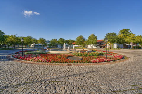 Gemeinde Bad_Griesbach Landkreis Passau Kreisverkehr Brunnen an der Kurallee (Dirschl Johann) Deutschland PA